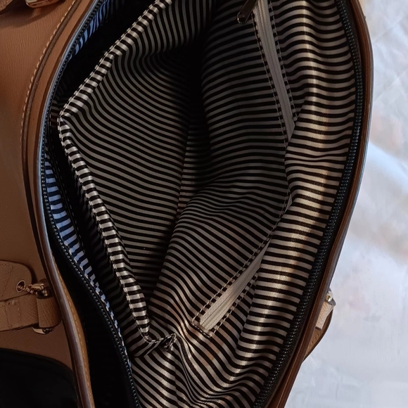 Clark Tote Bag Beige-Black Genuine Leather Women - Picture 4 of 14